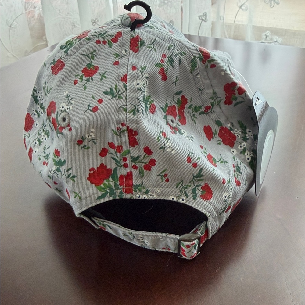 NWT Buffalo Bills Floral Baseball Cap - Picture 4 of 6